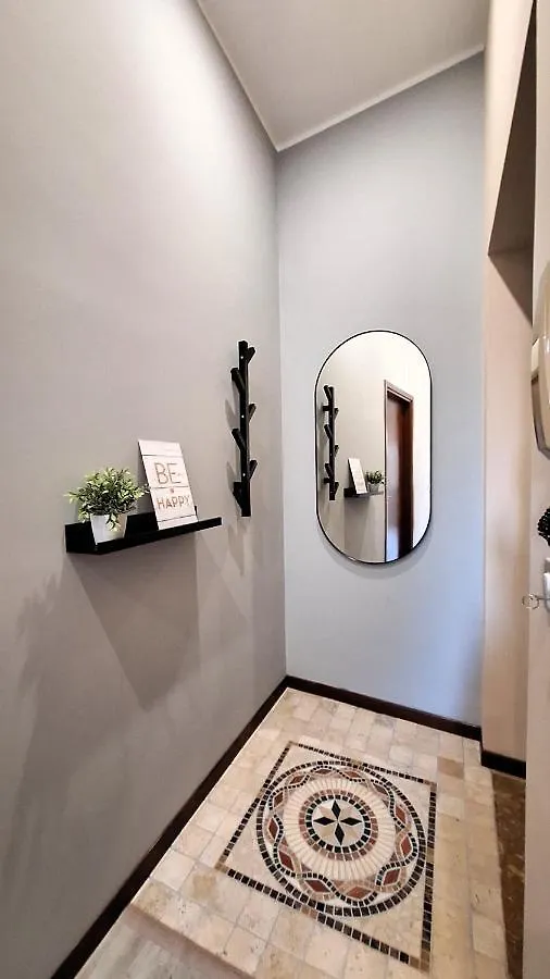 Civic153 - Al Glicine Apartments Verona