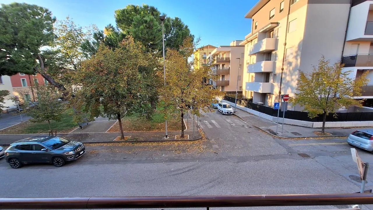 Civic153 - Al Glicine Apartments Verona Italië